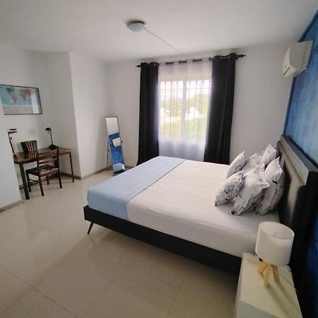 Morsky Vanek Apartment Flic en Flac Bagian luar foto